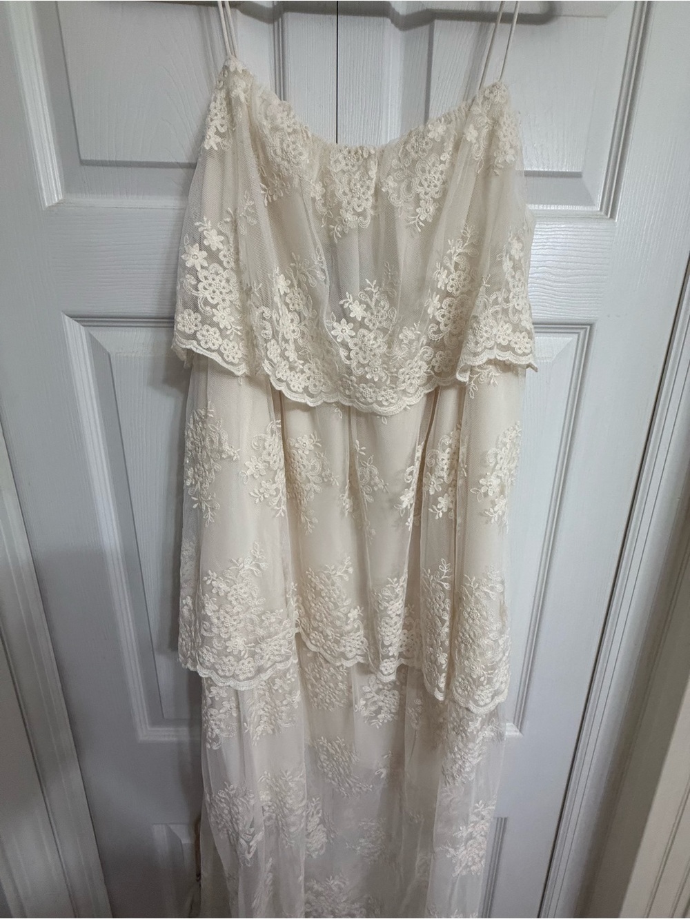 Storia Cream Lace Tiered Maxi Dress with Spaghetti Straps